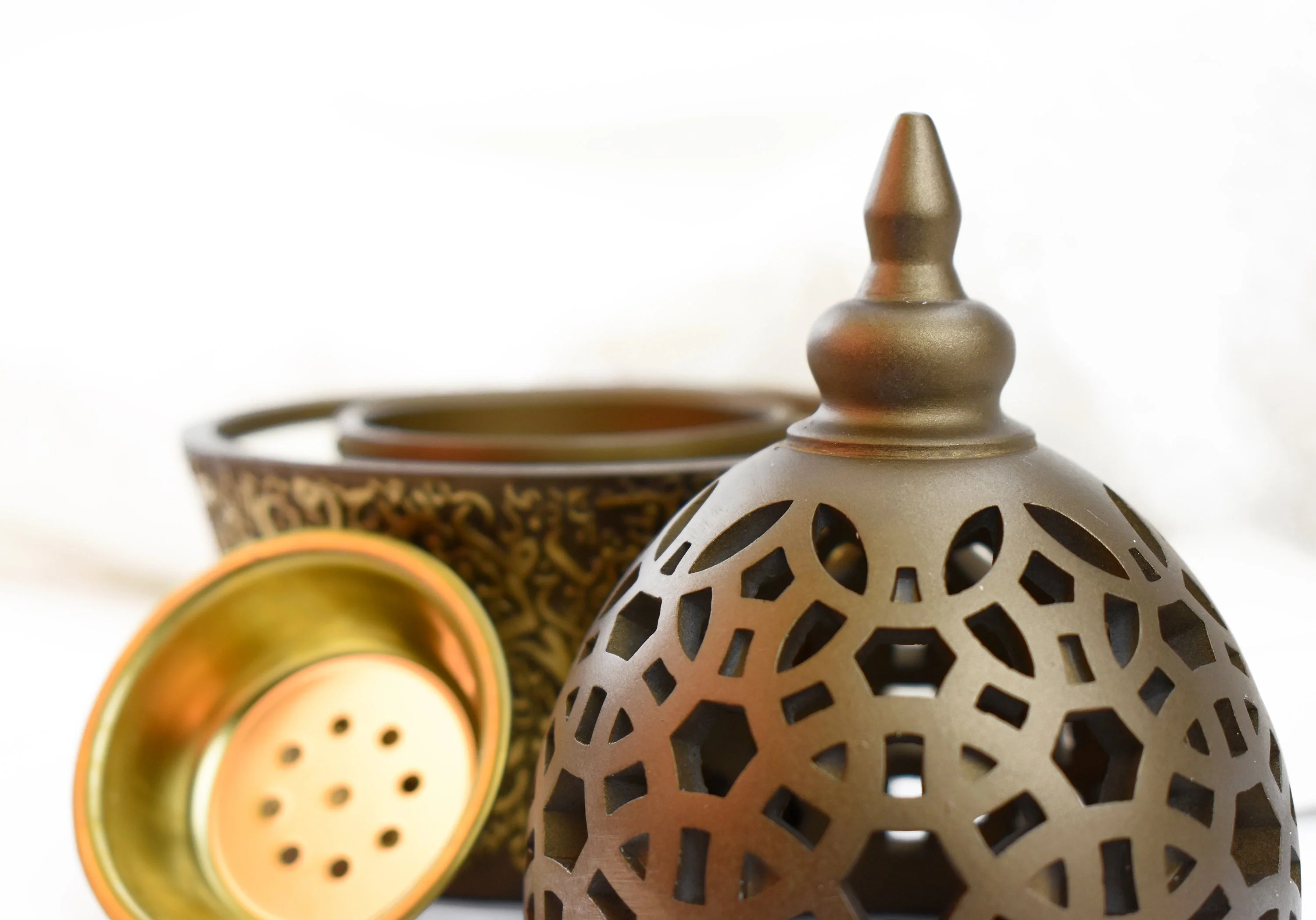 Calligraphy Style Closed Incense Bakhoor Burner - Coffee - Image 2